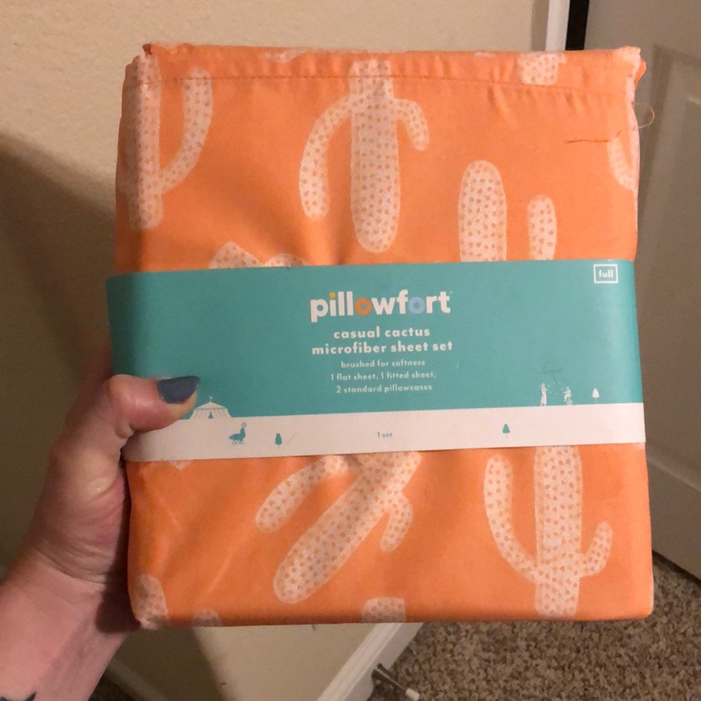 Cactus microfiber sheet set never used FULL